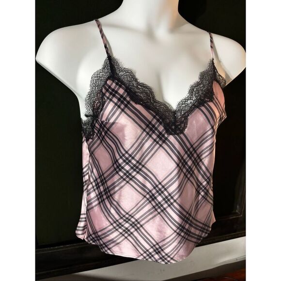 Victorias Secret Camisole Size Medium - B10 - Picture 6 of 9